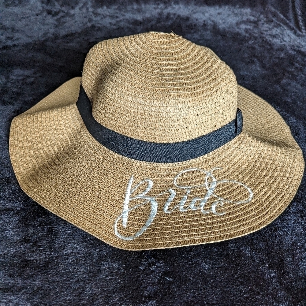 Bride Hat - Picture 4 of 9